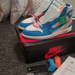 Off-White Jordan 1 UNC